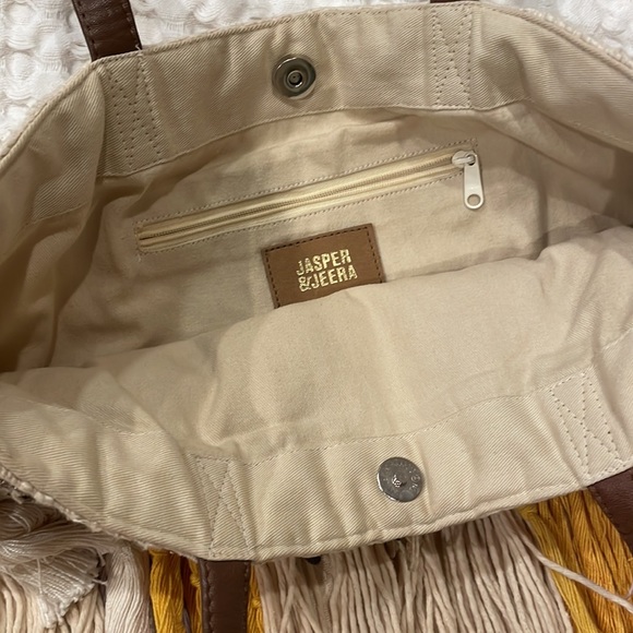 Anthropologie Jasper & Jeera boho bohemian tassel tote bag - Picture 2 of 5